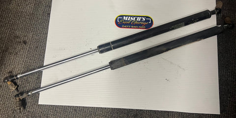 hatch struts (pair) second hand